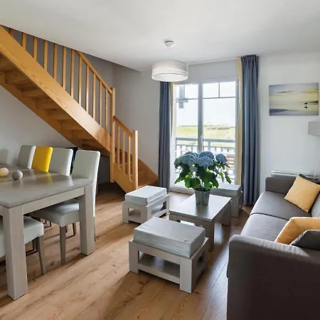 Spacious Duplex Close To The Ocean * ביסקארוס